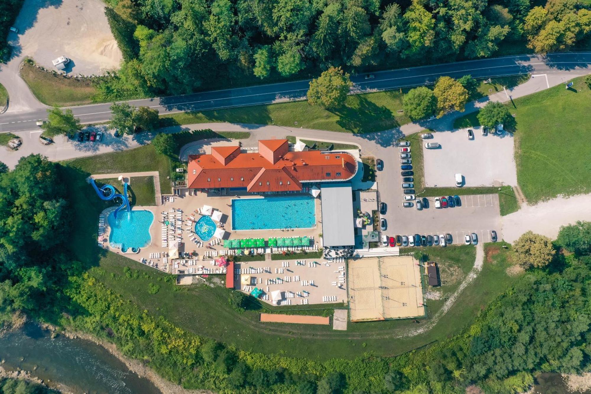 Hotel Aqua Roma Rimske Toplice Extérieur photo