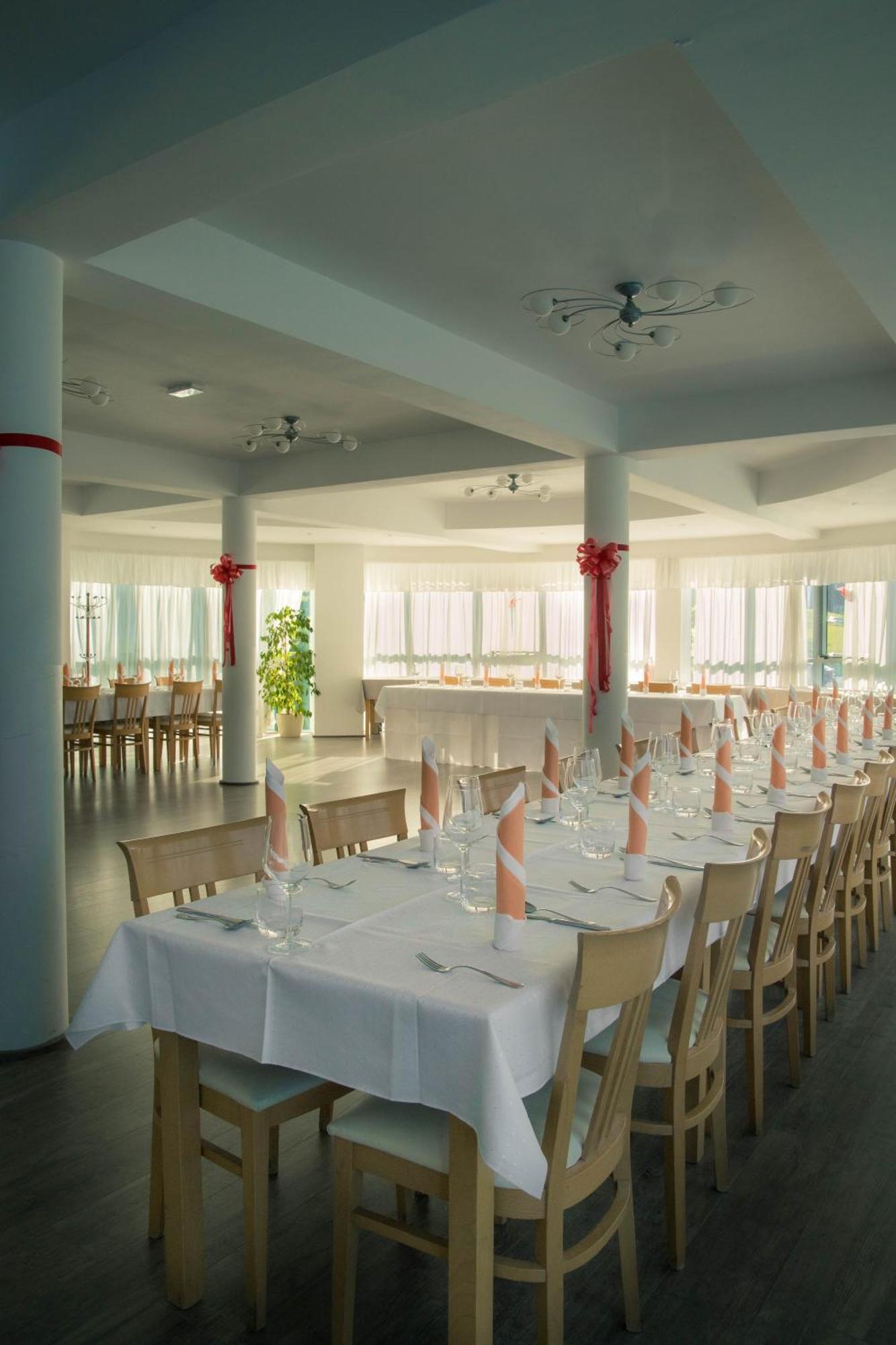 Hotel Aqua Roma Rimske Toplice Extérieur photo